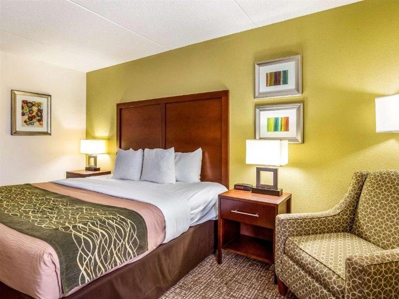 Inn Comfort - Hampton I-64 Newport News