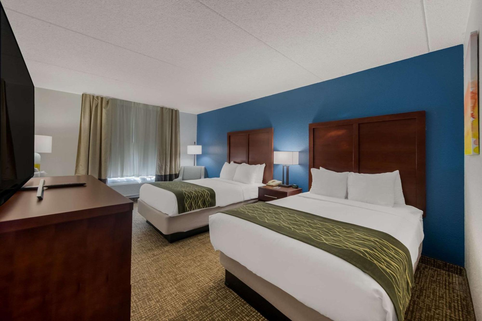 Comfort - Hampton I-64 Inn