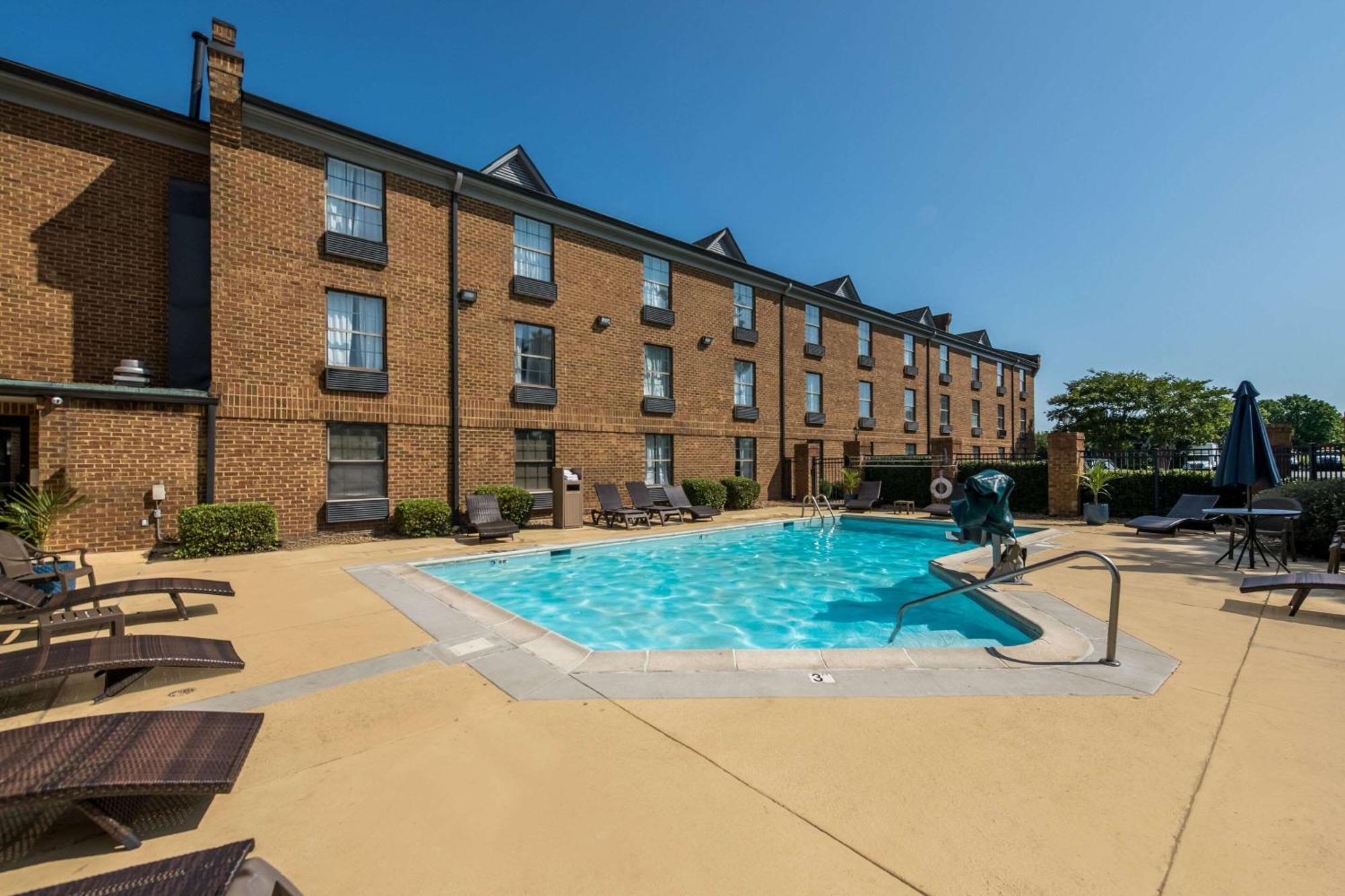 Comfort - Hampton I-64 Inn Newport News
