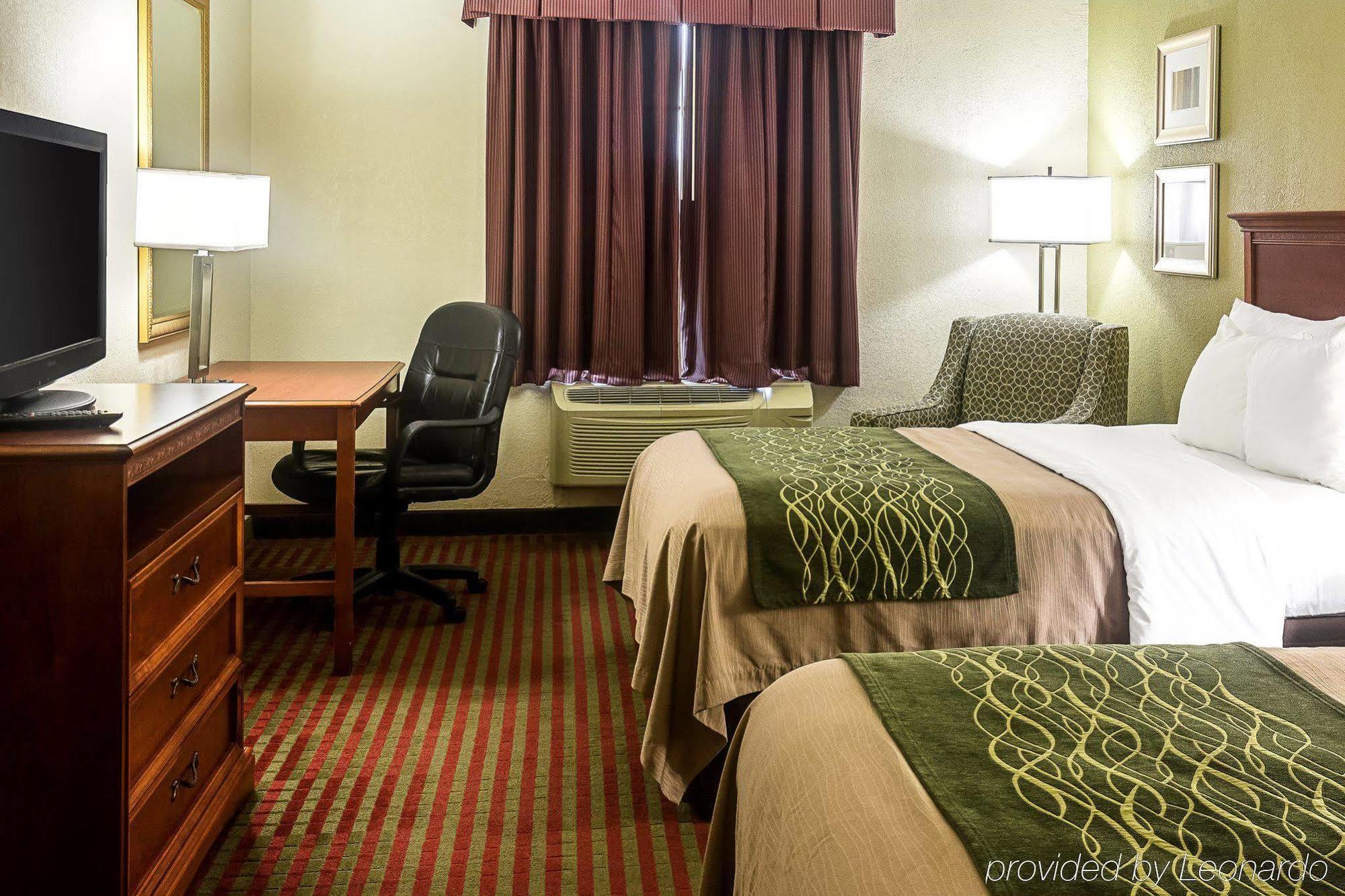 Comfort - Hampton I-64 Inn 2*