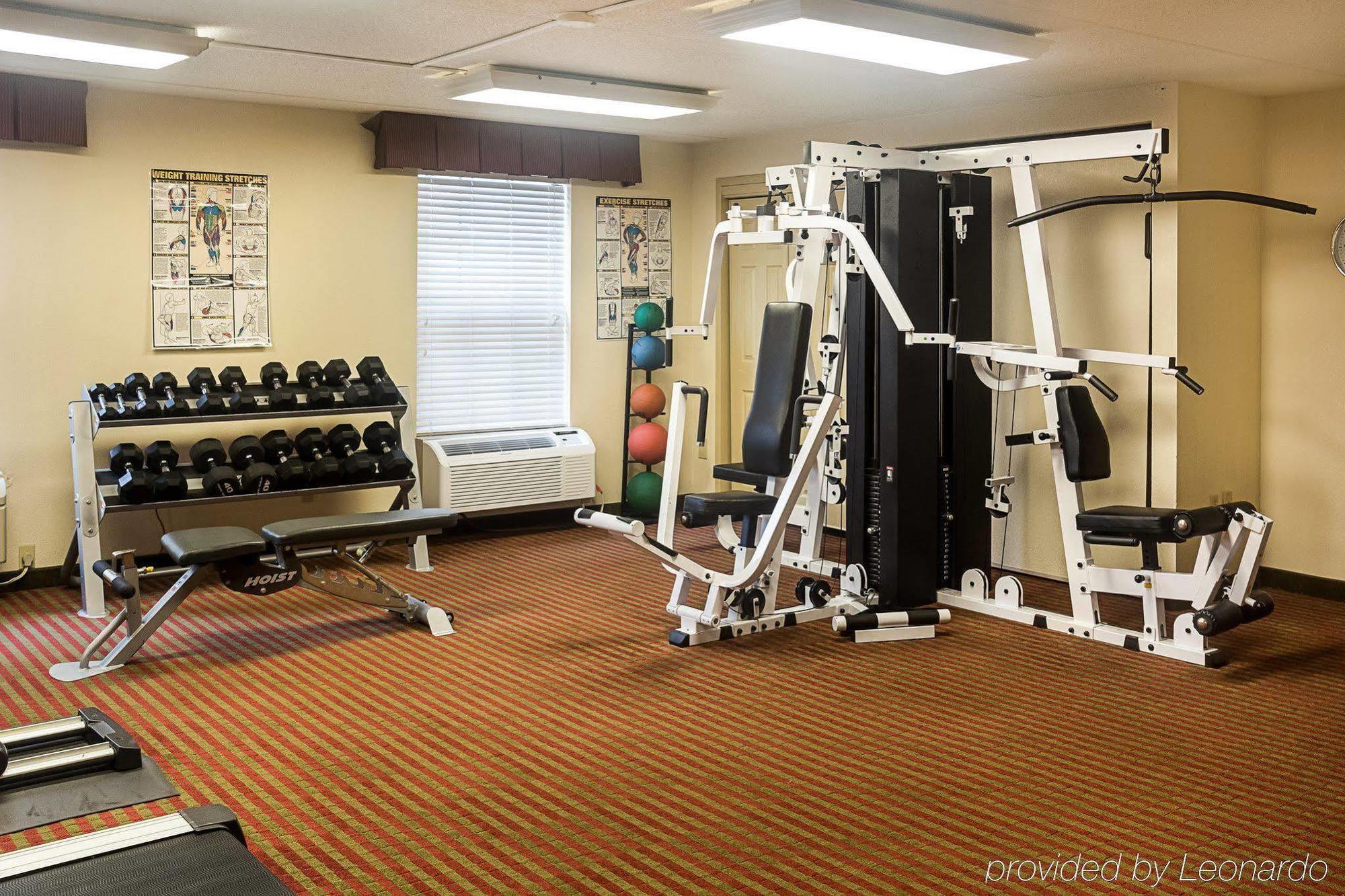 Inn Comfort - Hampton I-64 Newport News