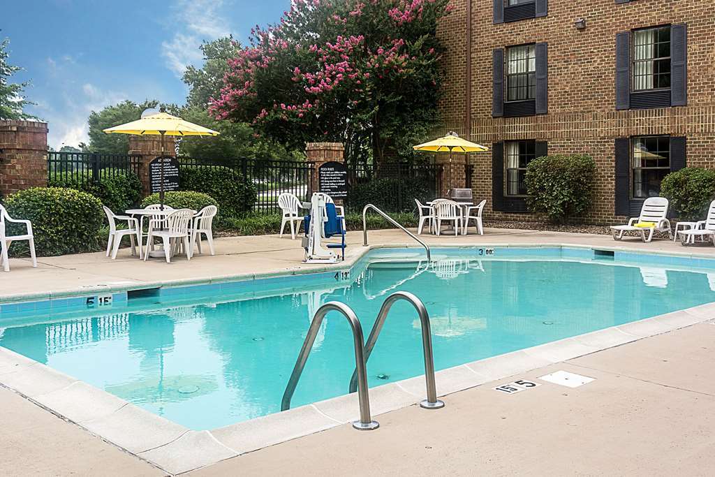 Comfort - Hampton I-64 Inn Newport News