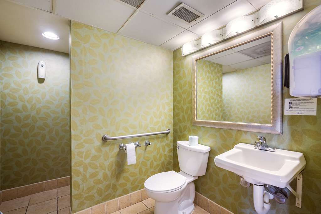 Comfort - Hampton I-64 Inn